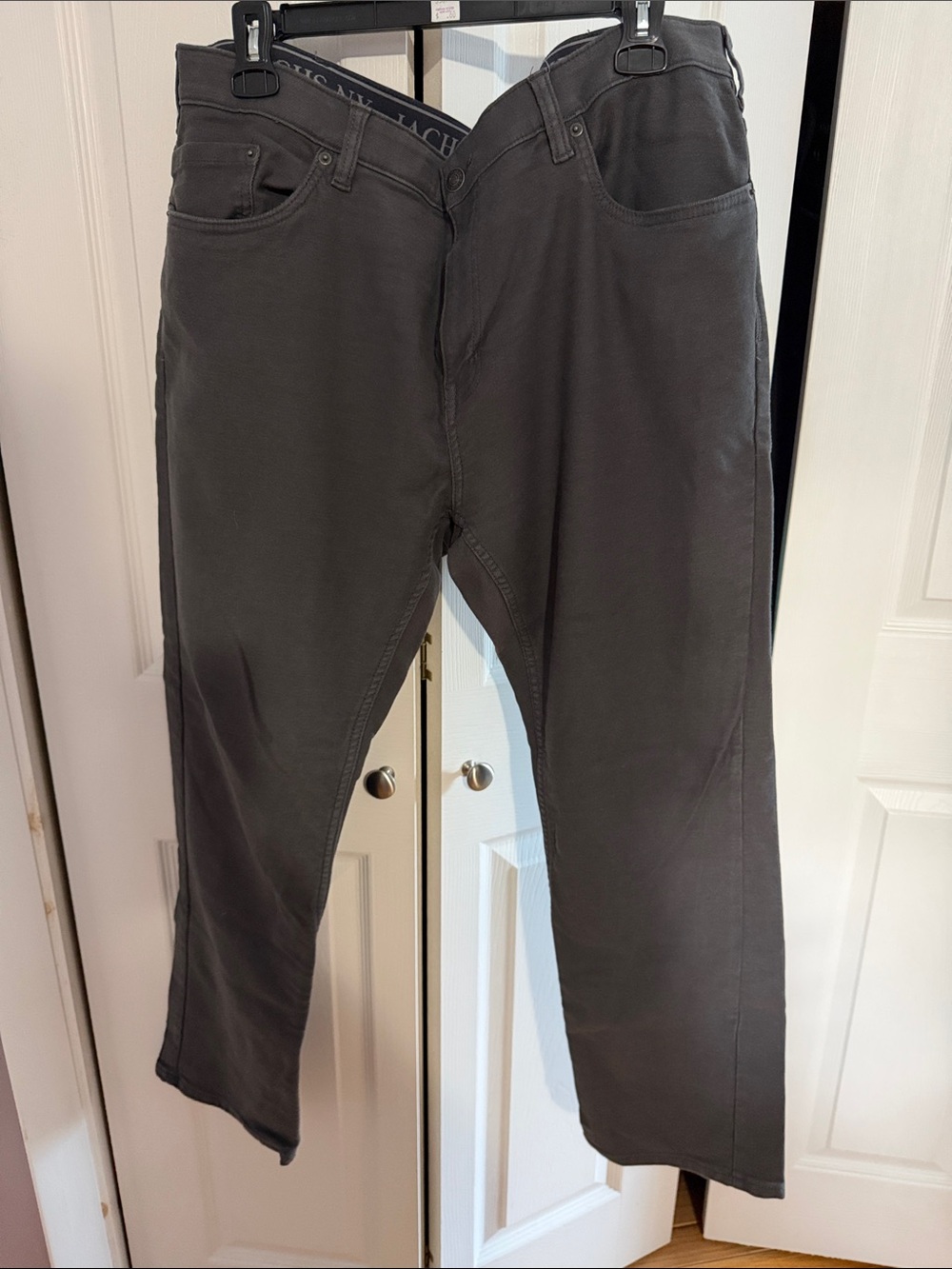 Men's Slim Straight Jeans in Charcoal — Classic Everyday Style